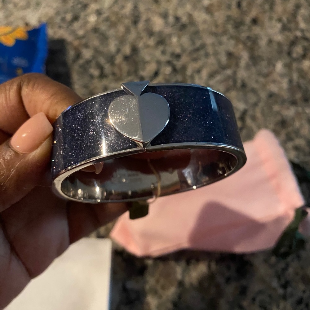 Wide Bangle - Picture 7 of 7